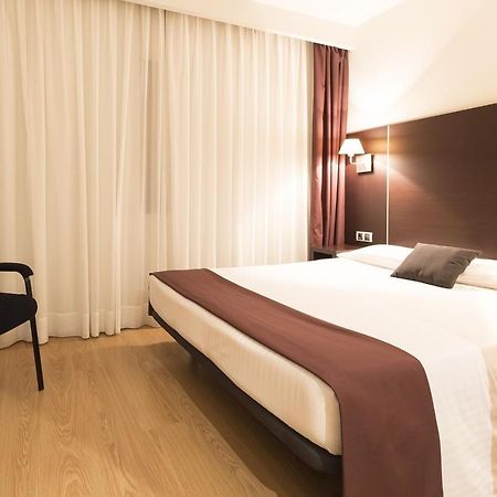 אירורצון Hotel Plazaola מראה חיצוני תמונה