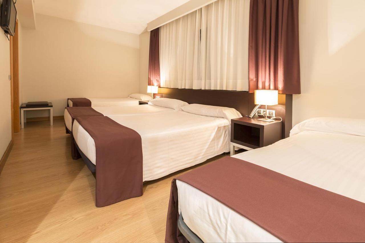 אירורצון Hotel Plazaola מראה חיצוני תמונה