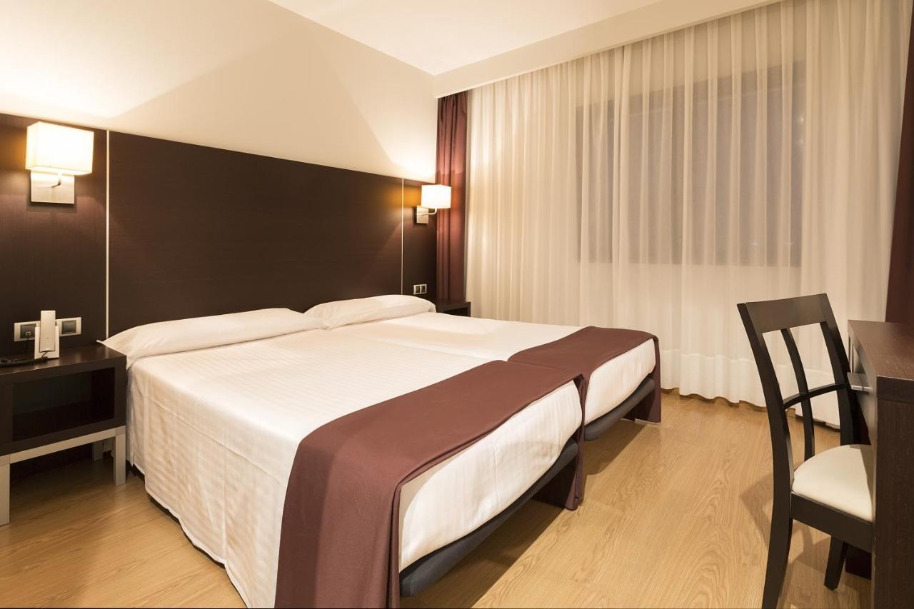 אירורצון Hotel Plazaola מראה חיצוני תמונה