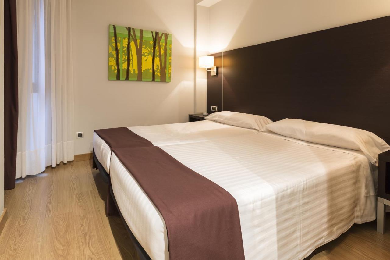 אירורצון Hotel Plazaola מראה חיצוני תמונה