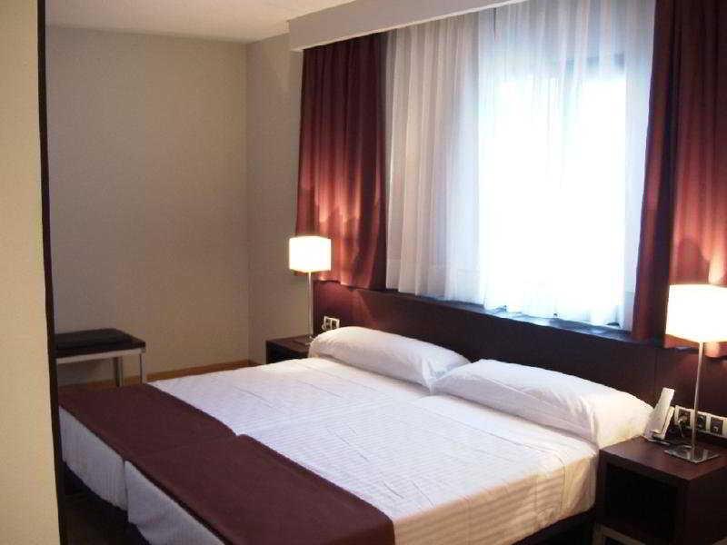 אירורצון Hotel Plazaola חדר תמונה