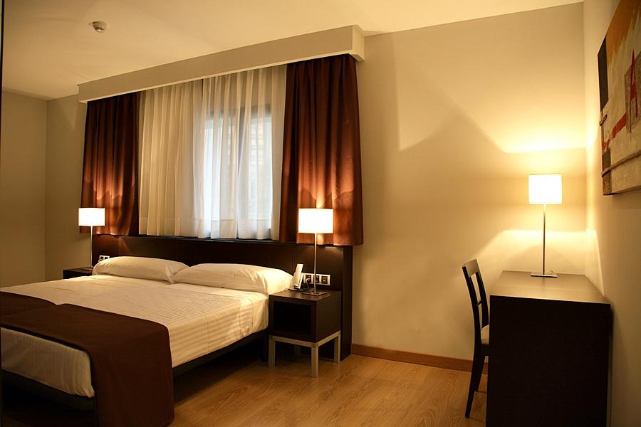 אירורצון Hotel Plazaola מראה חיצוני תמונה