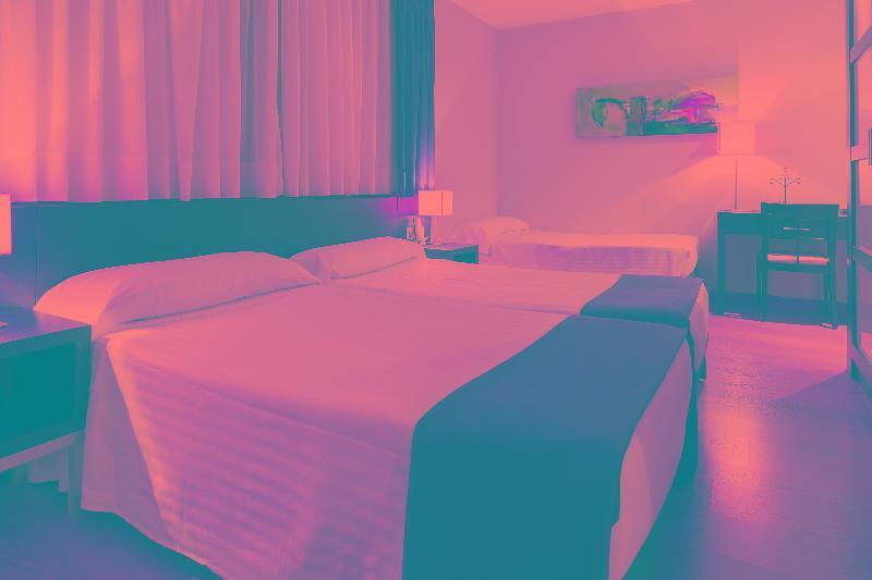 אירורצון Hotel Plazaola מראה חיצוני תמונה