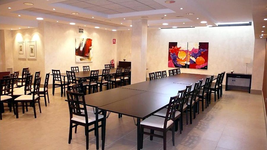 אירורצון Hotel Plazaola מראה חיצוני תמונה